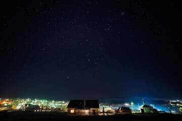 Фото номера Трехместный номер Делюкс с видом на озеро Гостевой дом Резиденция Филоксения - Ольхон г. Хужир 10